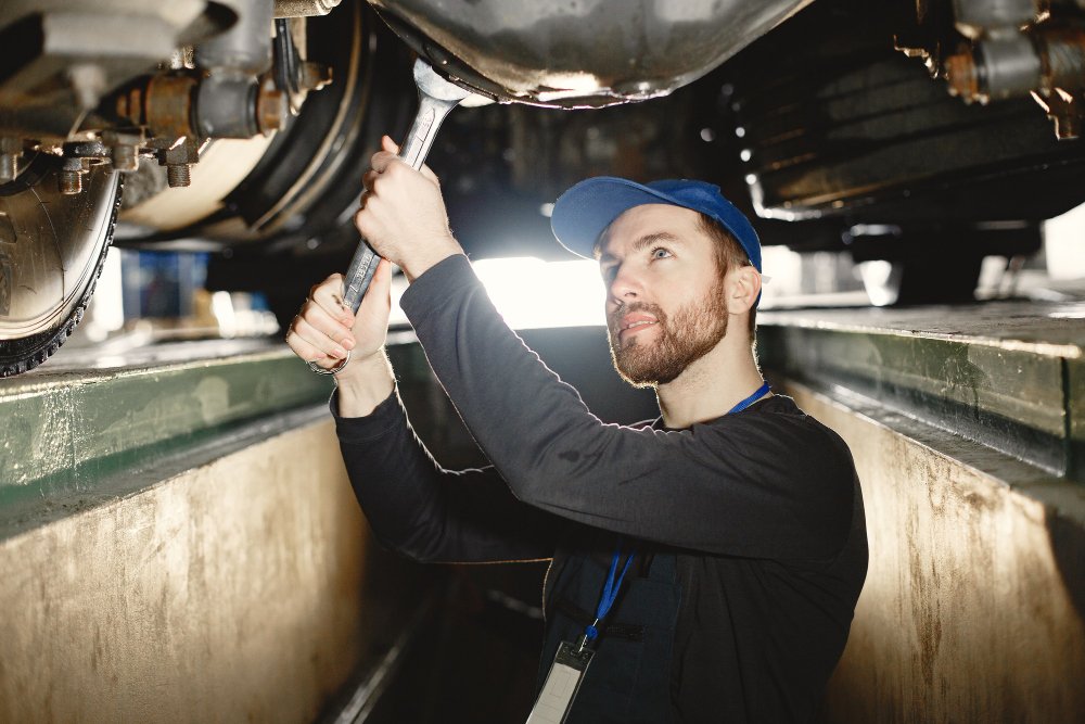 Radiator Flush Kitchener Cooling System Flush Kitchener Radiator Flush Service Near Me Car Radiator Flush Cost Kitchener Signs You Need a Radiator Flush Importance of Radiator Flush for Cars Engine Cooling System Maintenance Professional Radiator Flush Kitchener Coolant Flush Service Kitchener How to Flush a Radiator Car Overheating Solutions Kitchener Prevent Engine Overheating with Radiator Flush